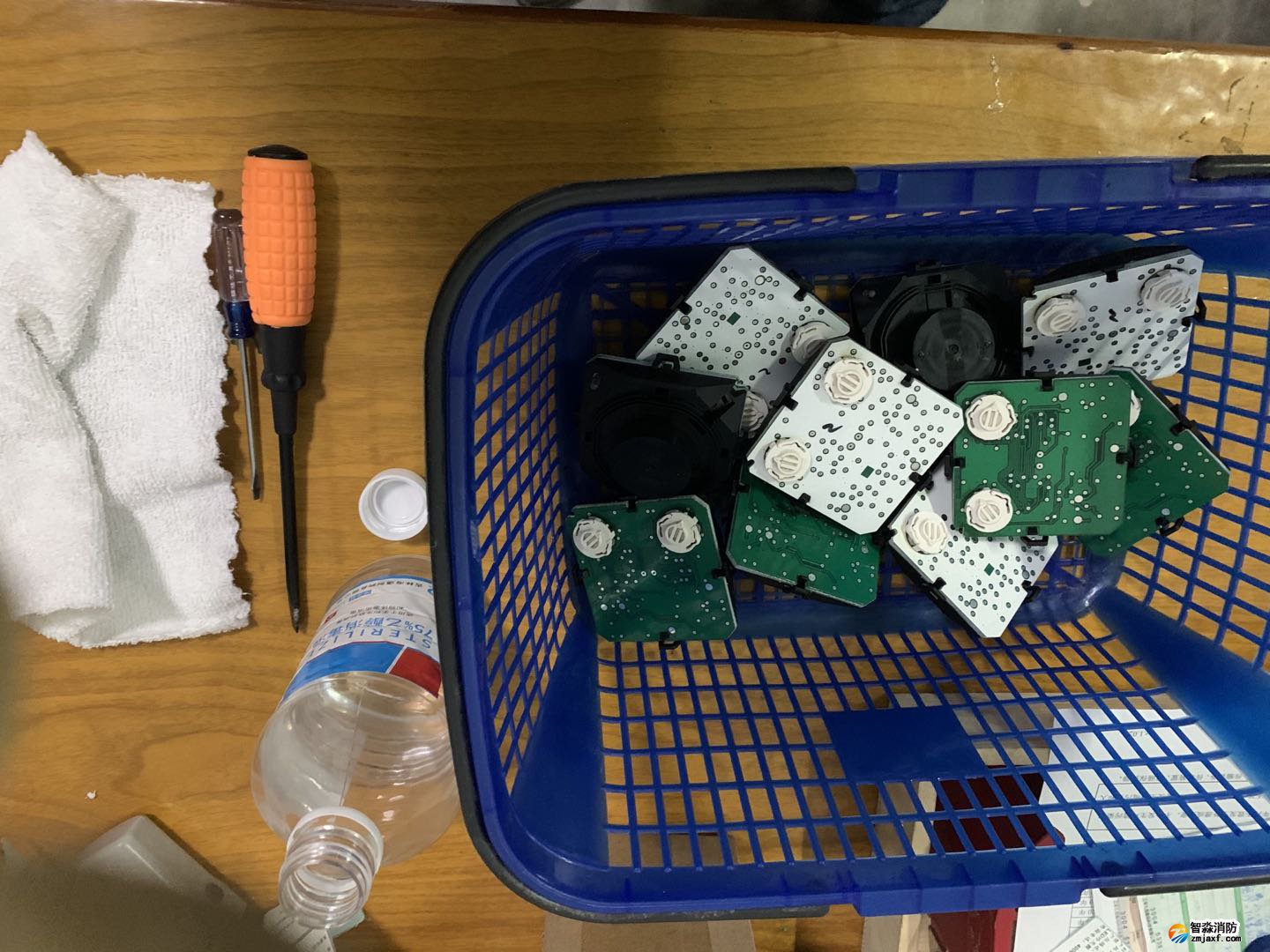 煙感報(bào)警器為什么頻繁誤報(bào)警